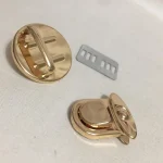Táskazár arany 3x3,2 cm