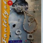 Gyöngyházfényű ékszerek