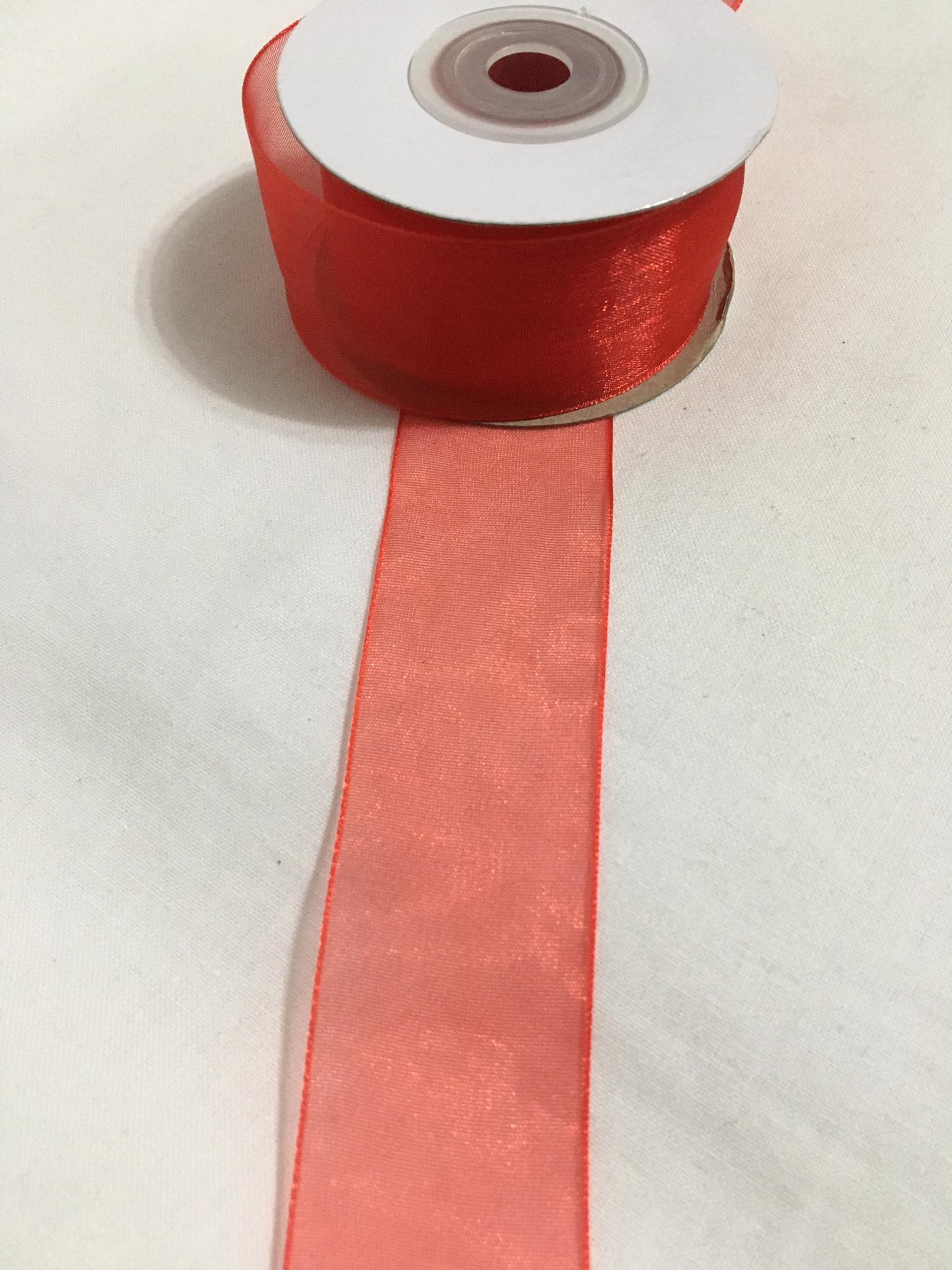 wp-image11931.jpg Organza szalag piros (3 cm) - Image 1