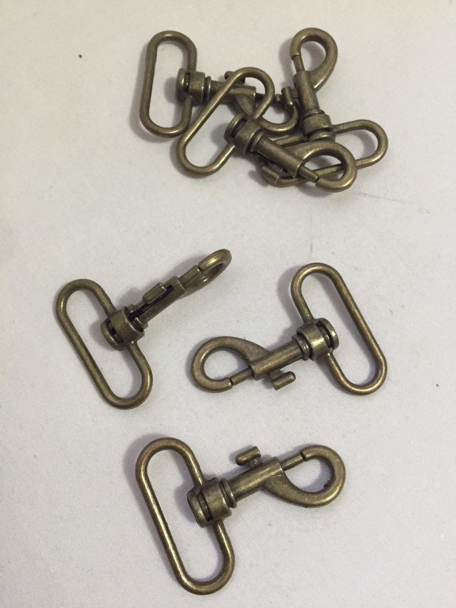 wp-image15401.jpg Karabiner 3,8 cm antikolt - Image 1