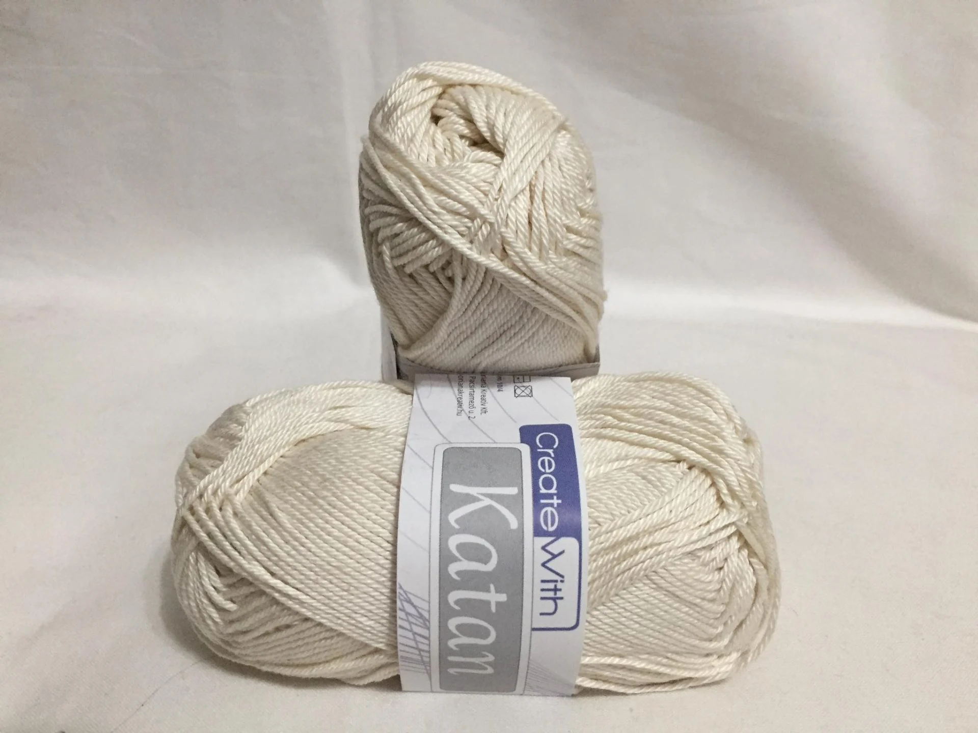2100 ekrü katan