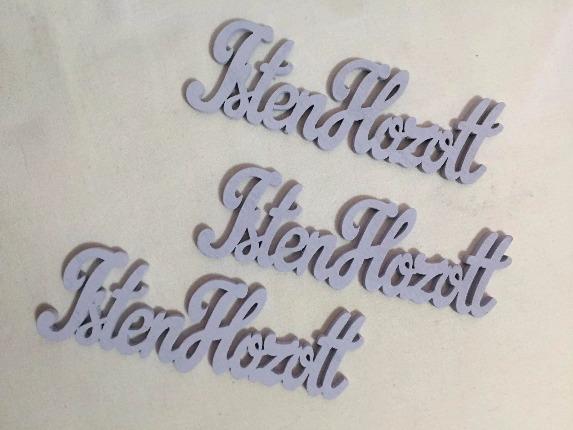 Isten hozott világos lila 15 cm Isten hozott fa felirat 15 cm világos lila - Image 1