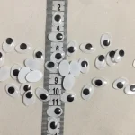 Ragasztható szem 1,5x1 cm ovál